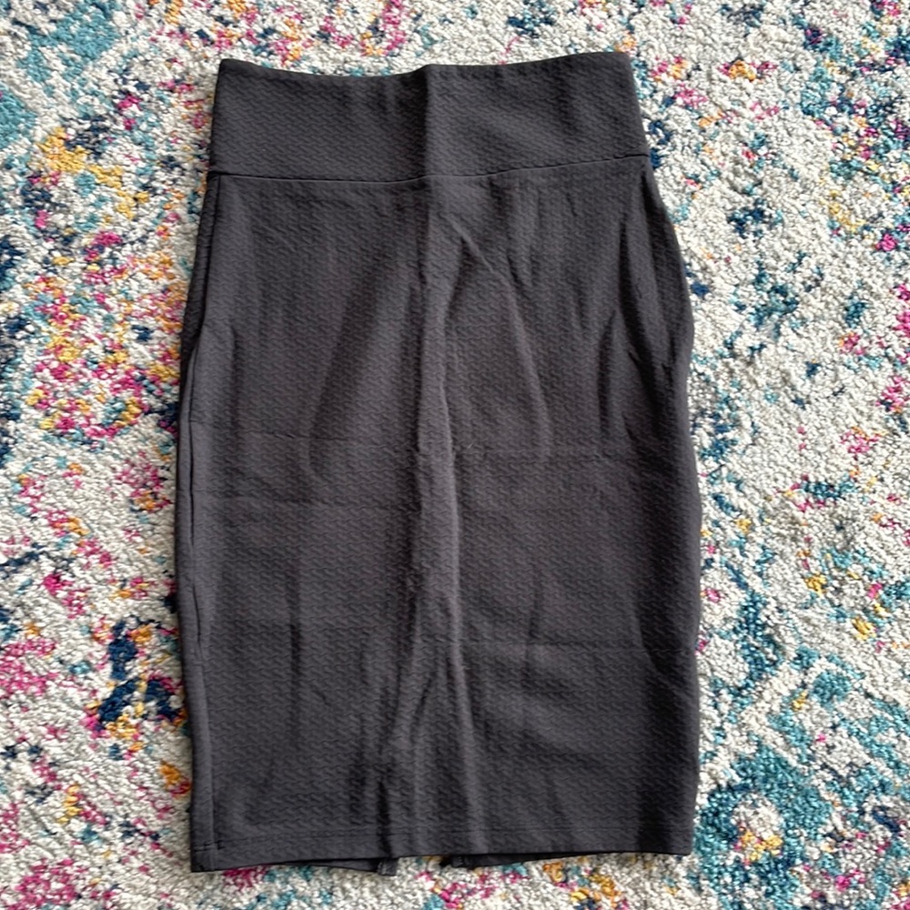 BEBE Gray Fitted Skirt